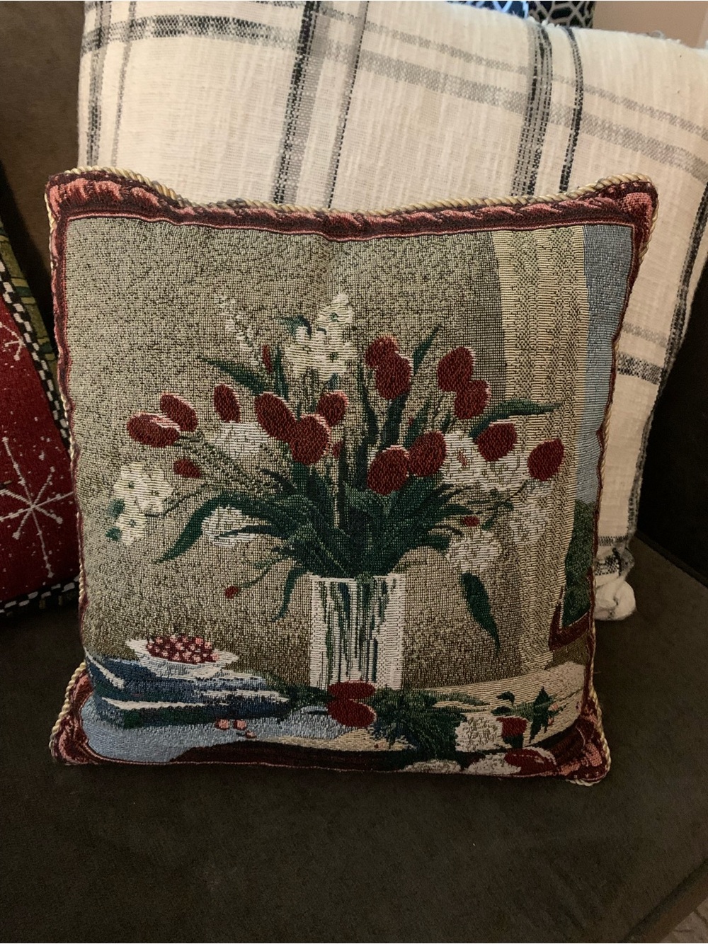 Decorative Tapestry Throw Pillow - Red Floral